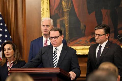 Graves at shutdown press conference